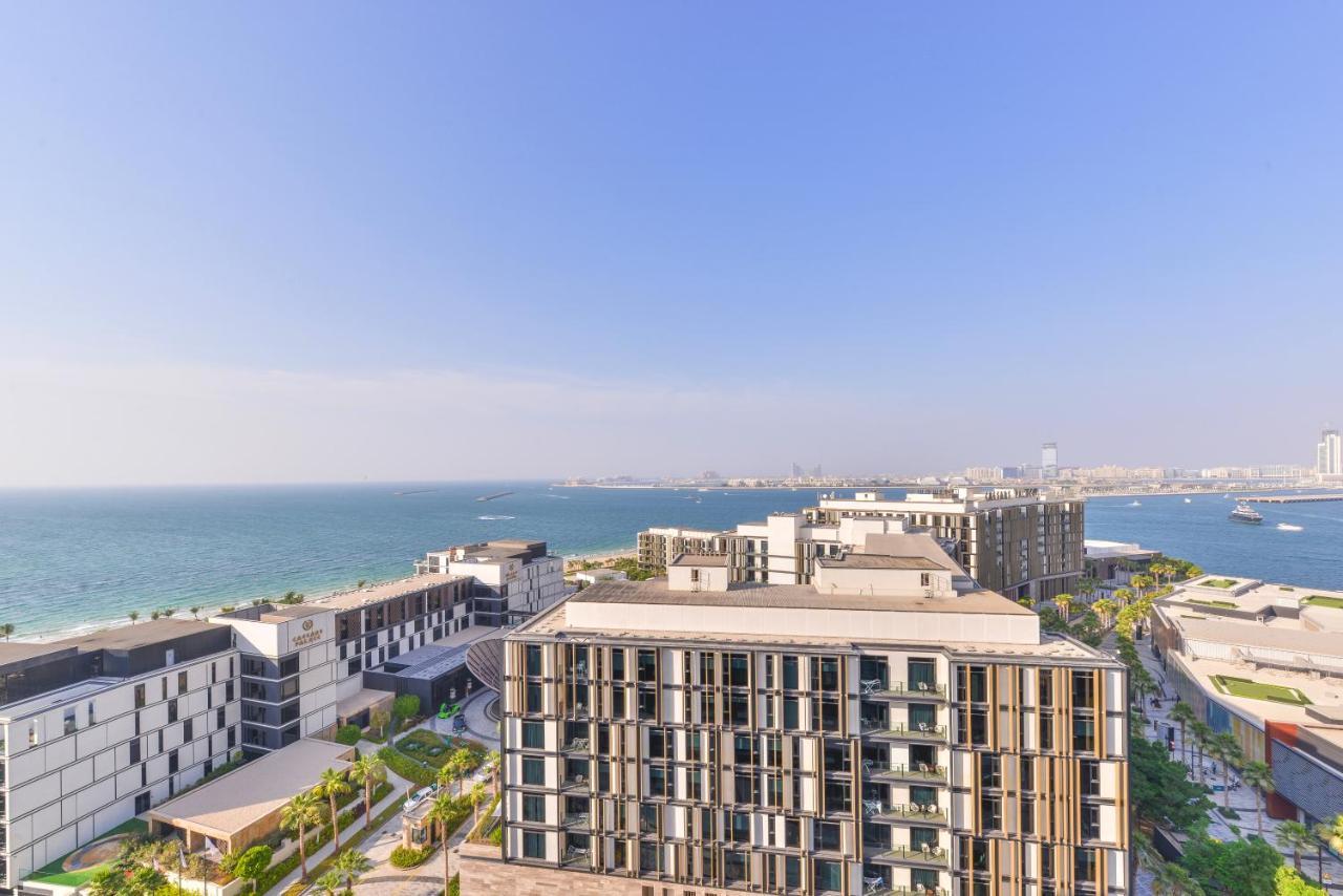 Posh 2 Bedroom Oceanfront Apt In The Heart Of Bluewaters Island Dubaj Zewnętrze zdjęcie