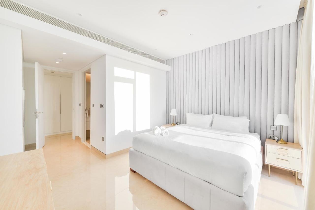 Posh 2 Bedroom Oceanfront Apt In The Heart Of Bluewaters Island Dubaj Zewnętrze zdjęcie