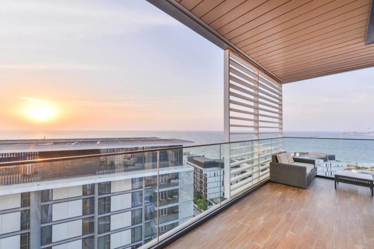 Posh 2 Bedroom Oceanfront Apt In The Heart Of Bluewaters Island Dubaj Zewnętrze zdjęcie