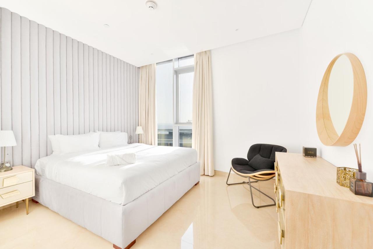Posh 2 Bedroom Oceanfront Apt In The Heart Of Bluewaters Island Dubaj Zewnętrze zdjęcie